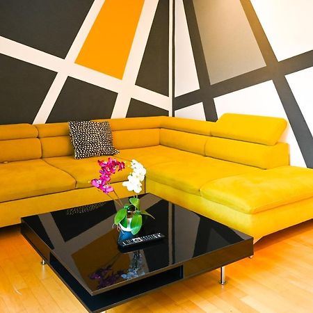 Modern Suite City Center Відень Екстер'єр фото